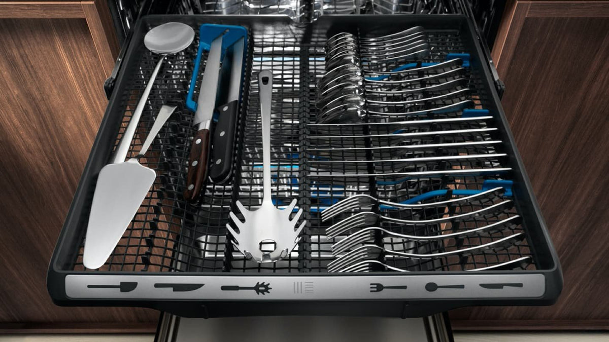 Bestikskuffe i en Electrolux opvaskemaskine