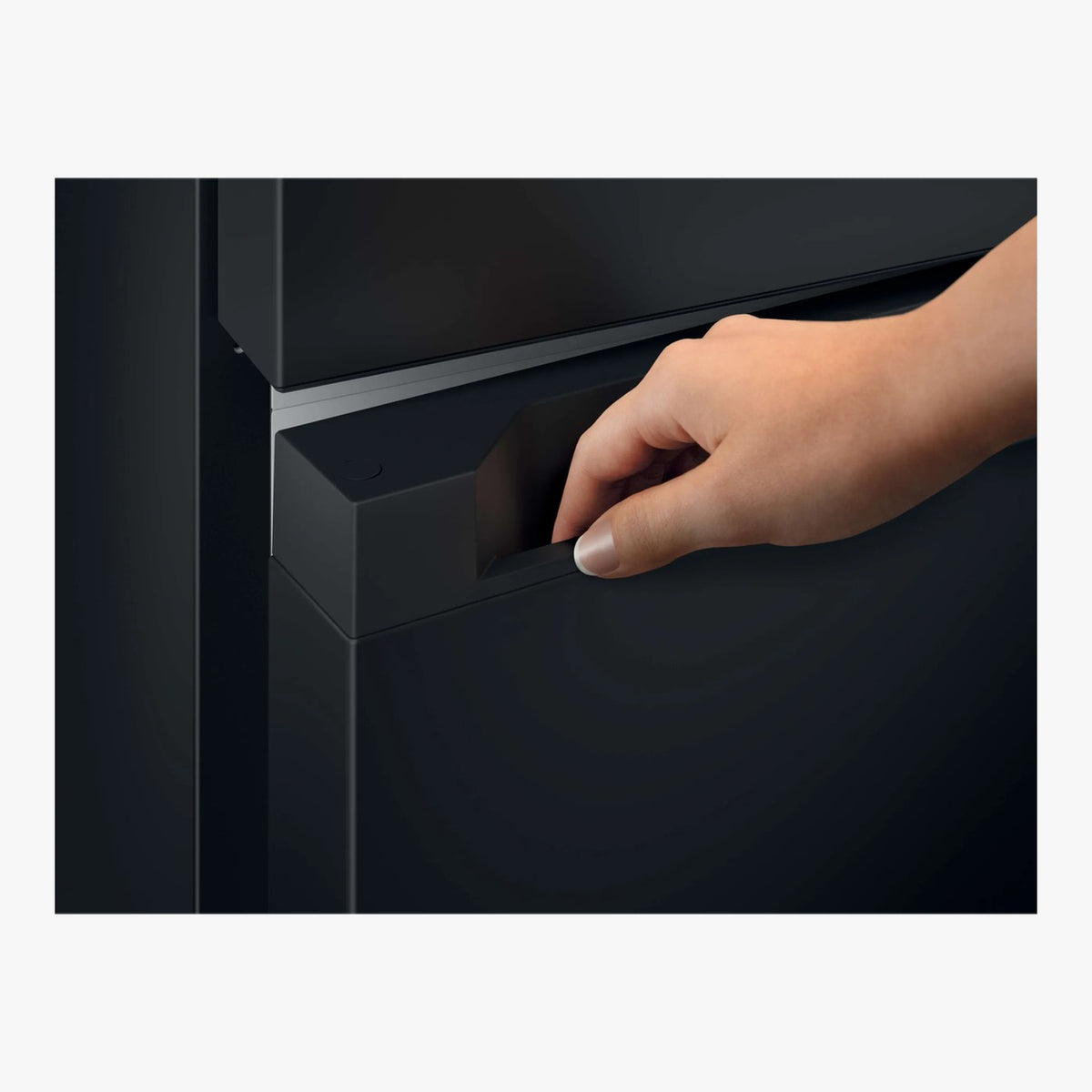 Electrolux Køle-/fryseskab LNT6MD32K