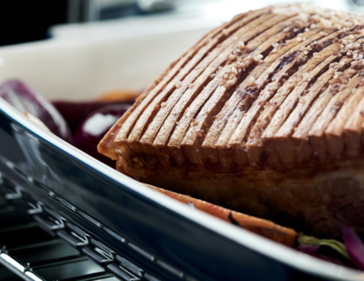 Brød med sprød skorpe fra grillen i en Gram mikroovn
