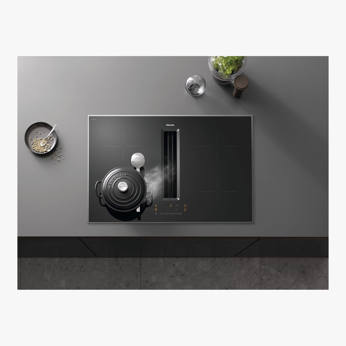 Miele Induktionskogeplade med emhætte KMDA 7272-1 FR Silence