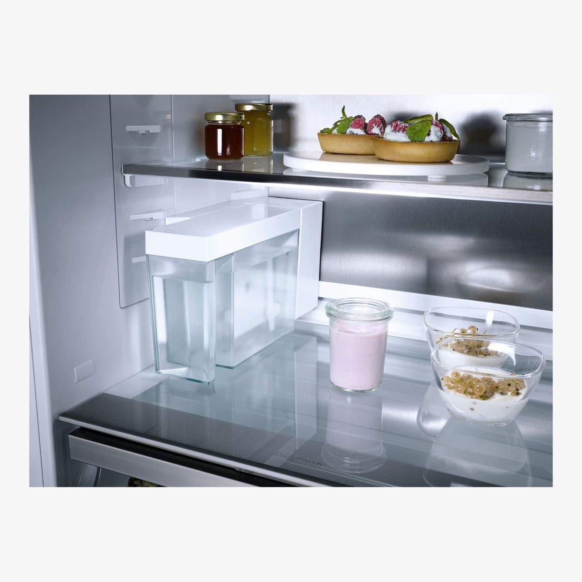 Miele Integrerbart køle-/fryseskab KFN 7785 C