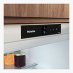 Miele Integrerbart køle-/fryseskab KFN 7844 C