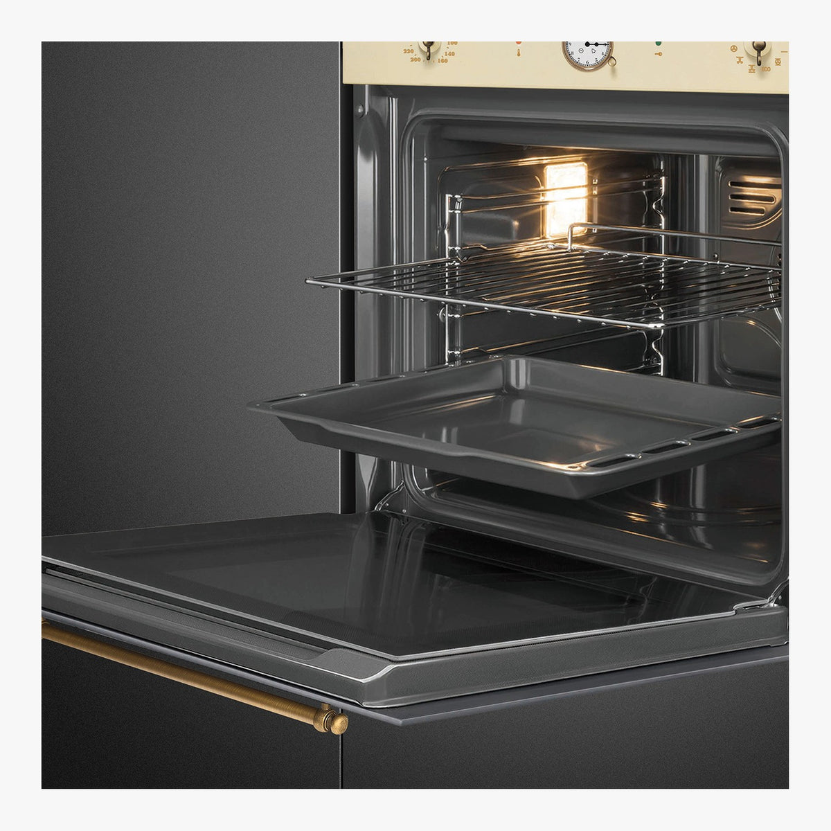 Smeg Indbygningsovn SFP68C1TPO