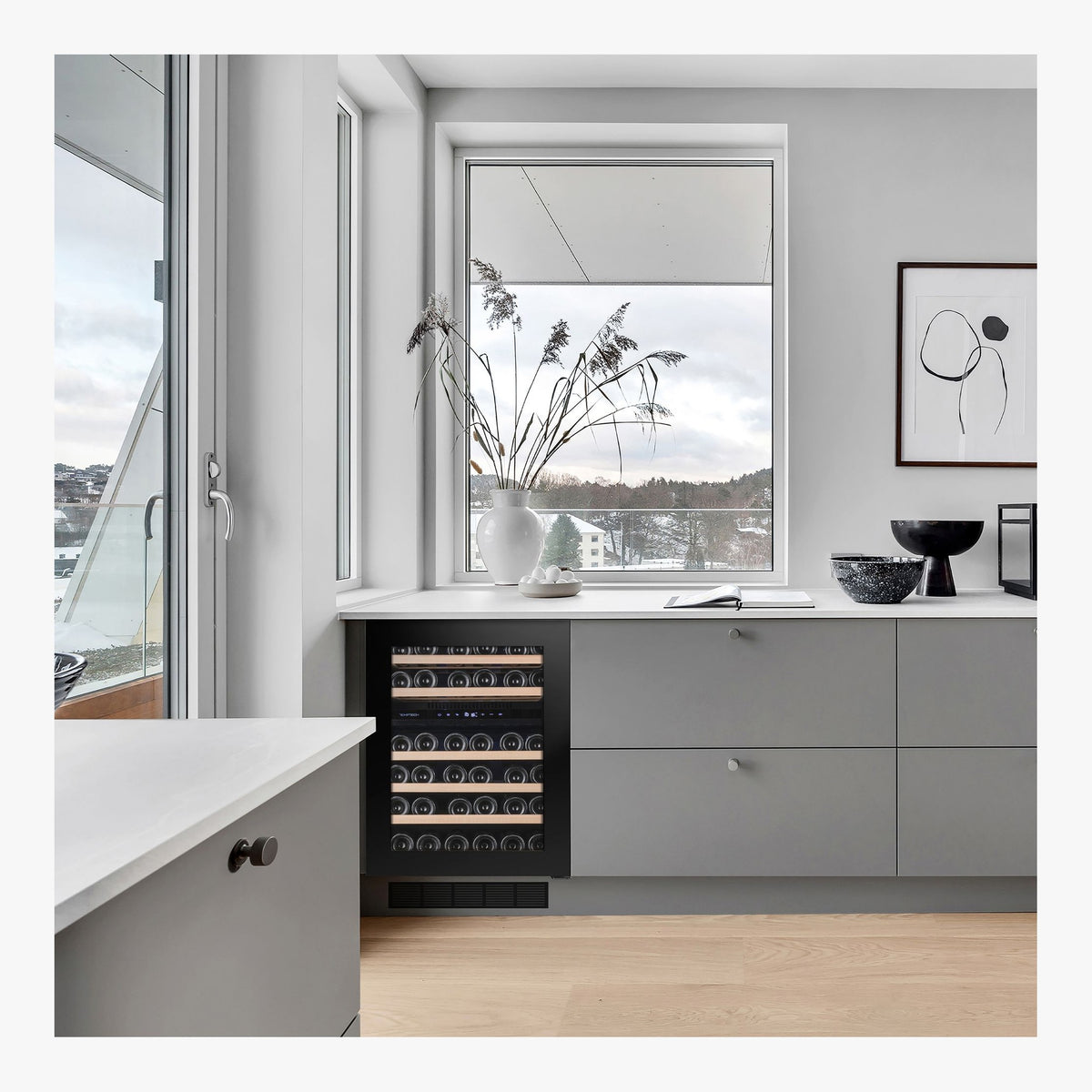 Temptech Vinkøleskab OX60DRB-24